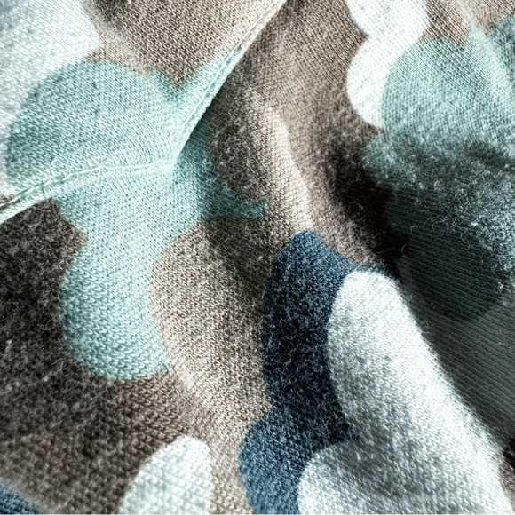 Kate Quinn • Bubble Romper - Picture 4 of 7